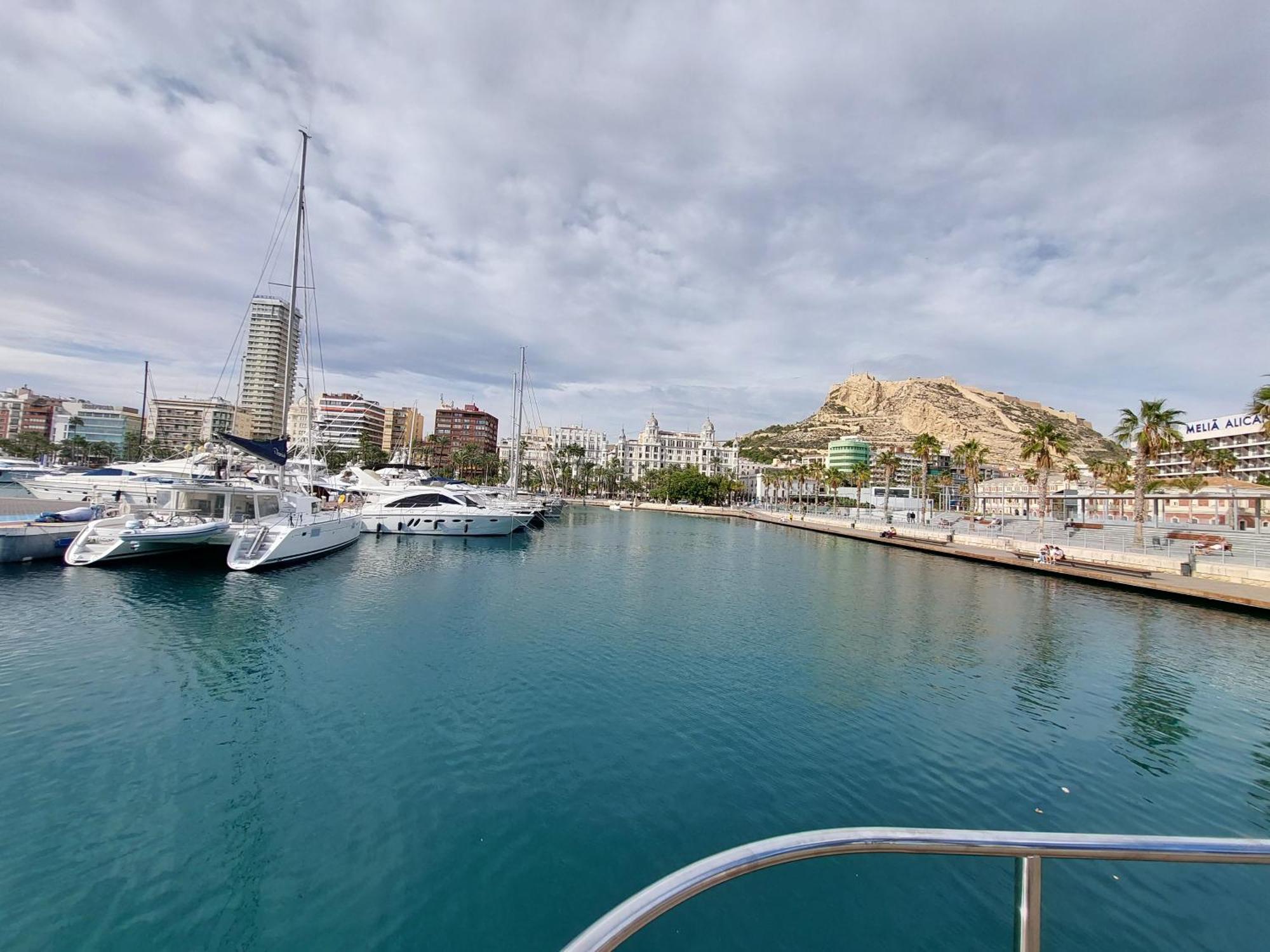 Cesar Apartment Alicante Luaran gambar